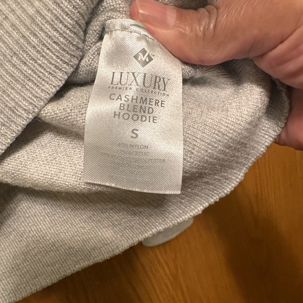 Cashmere Blend Hoodie Women's Light Gray Hoodie Sweater - Picture 4 of 9